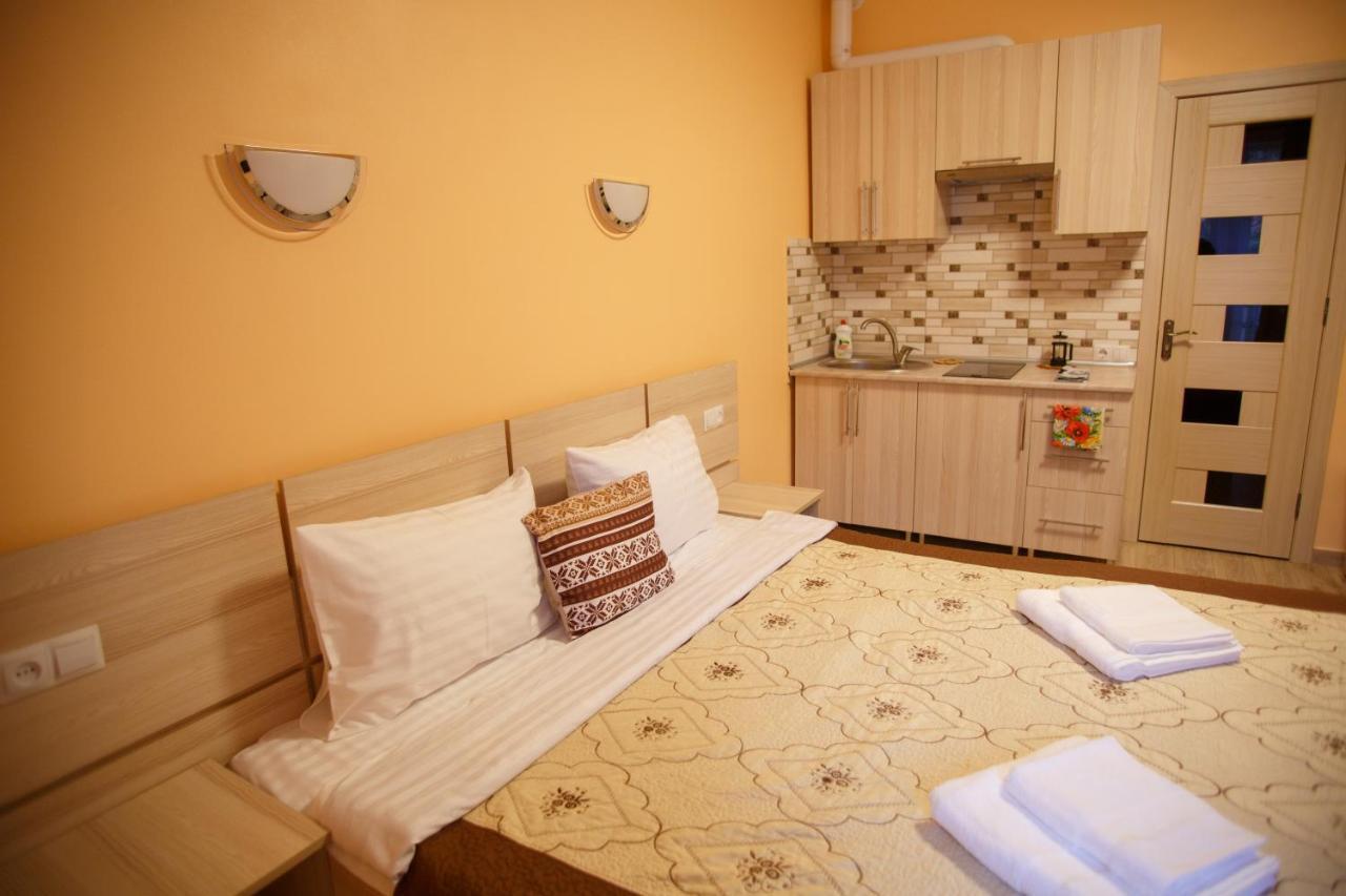 Золота Поляна Apartment Bagian luar foto