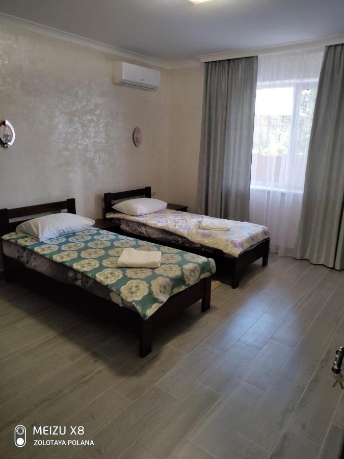 Золота Поляна Apartment Bagian luar foto