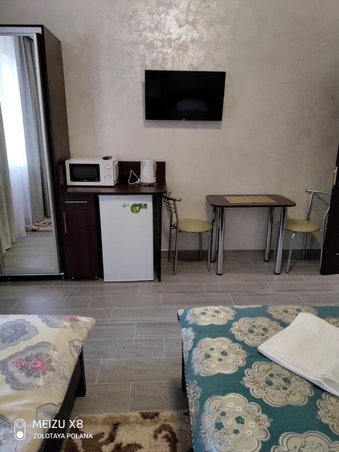 Золота Поляна Apartment Bagian luar foto