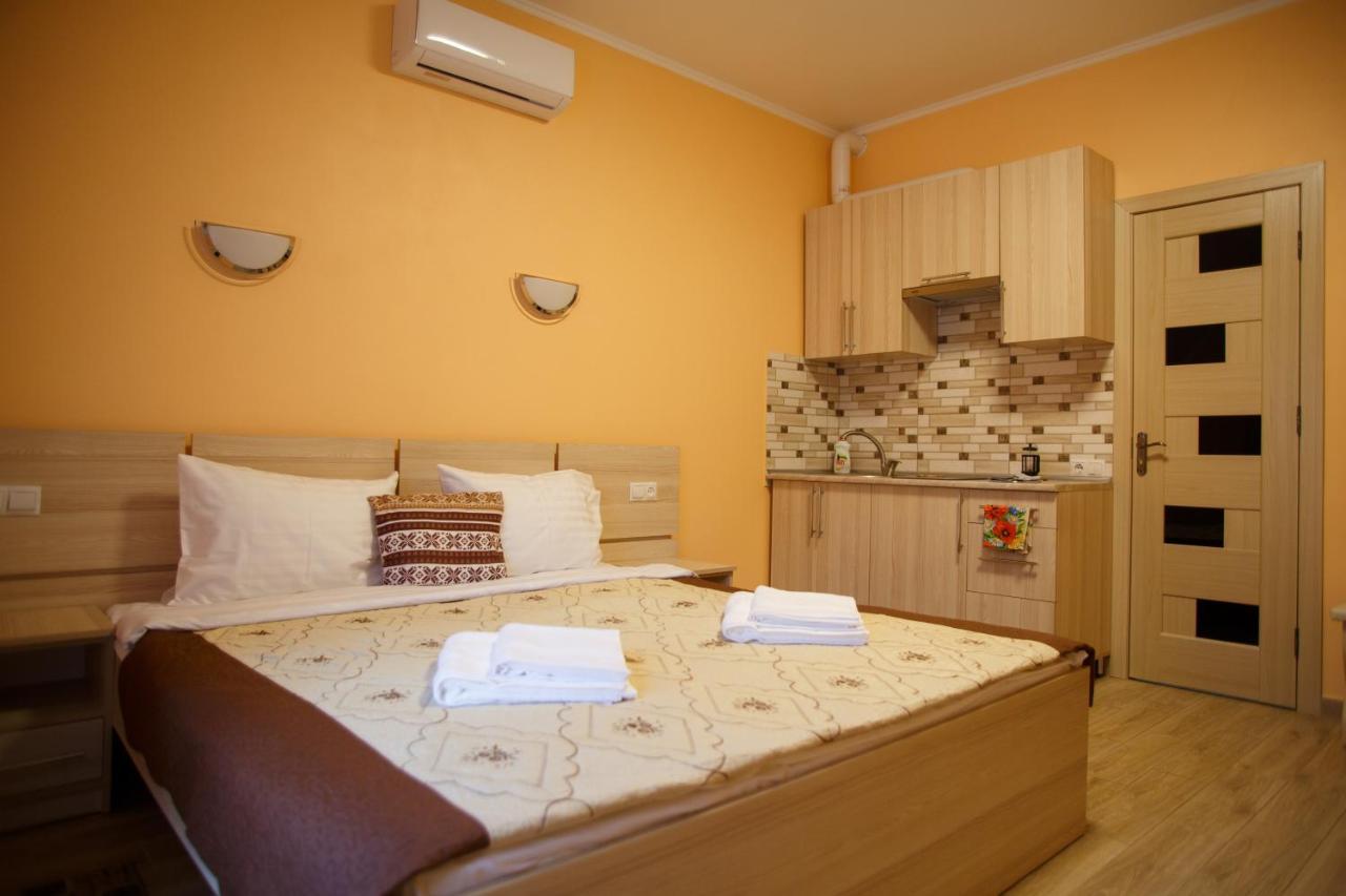 Золота Поляна Apartment Bagian luar foto